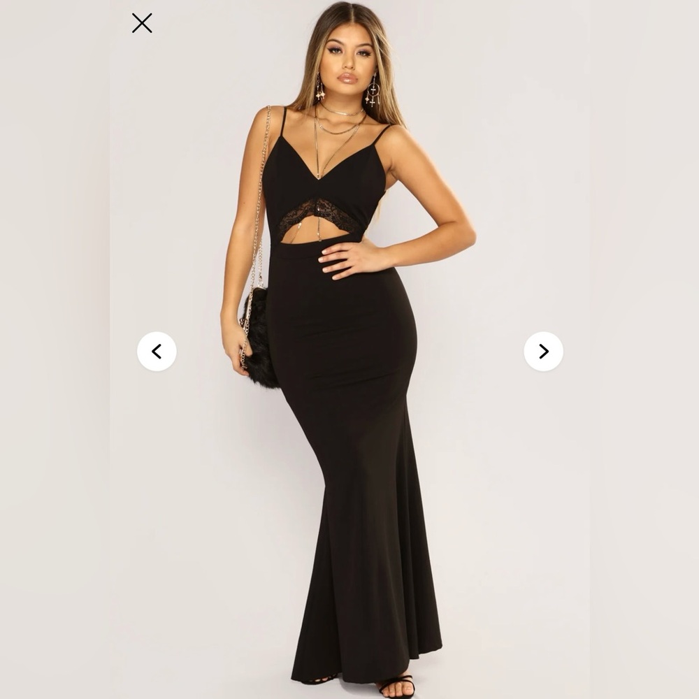 Black long dress with lace